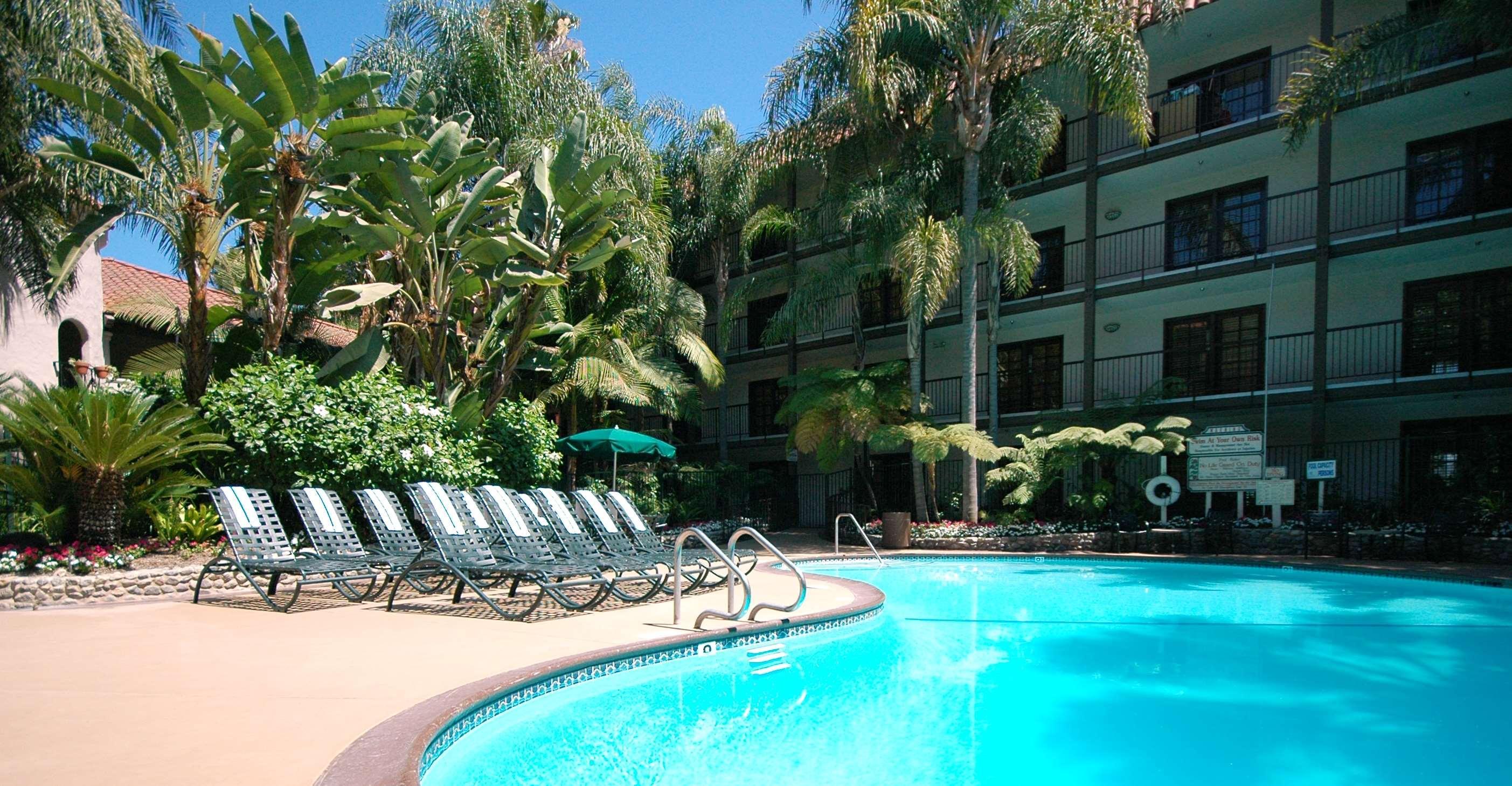 Buena Park Grand Hotel & Suites Dış mekan fotoğraf