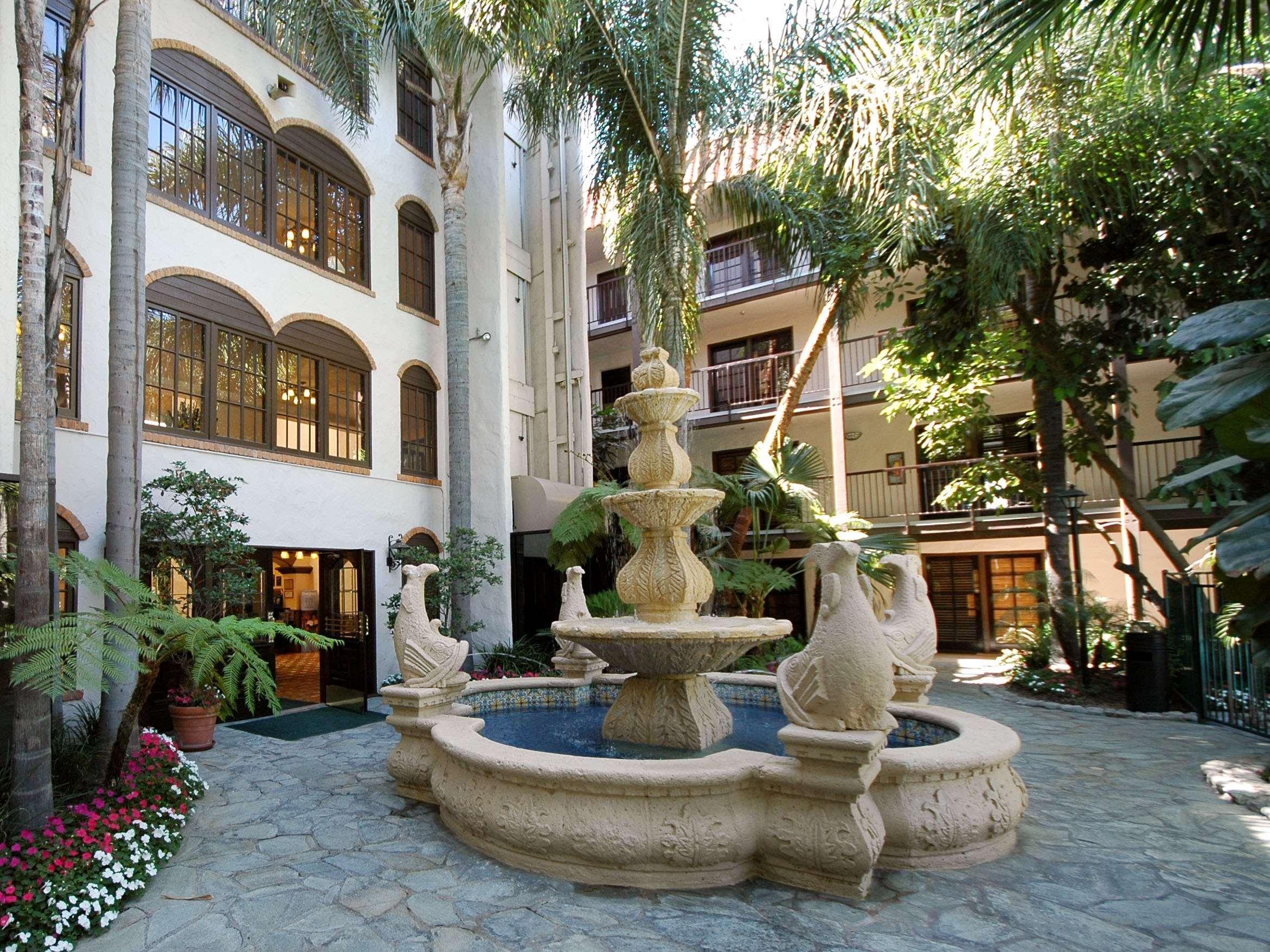 Buena Park Grand Hotel & Suites Dış mekan fotoğraf