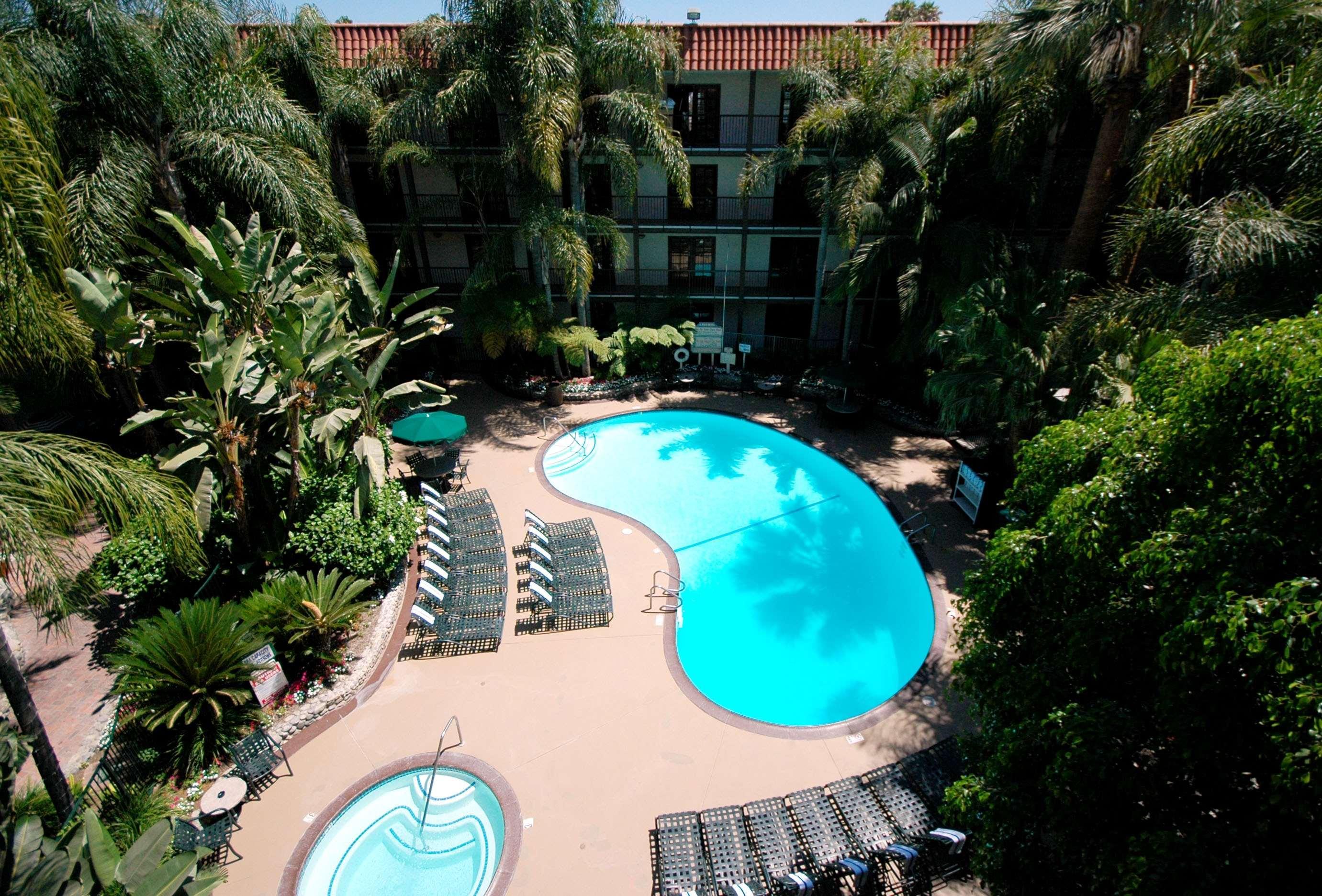 Buena Park Grand Hotel & Suites Dış mekan fotoğraf